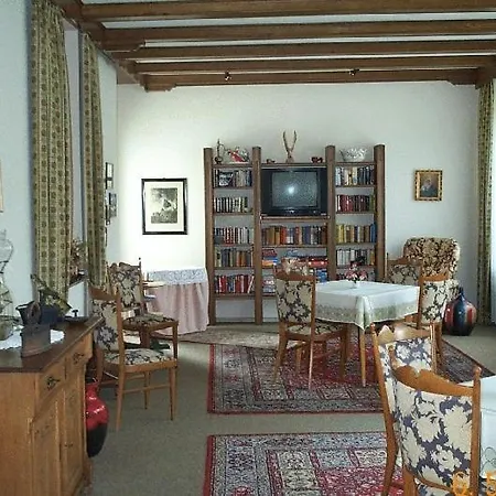 Гостевой дом Haus-maria Бад-Зальцшлирф