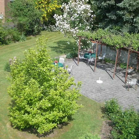 Гостевой дом Haus-maria Бад-Зальцшлирф